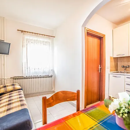 Juric 1049 Umag